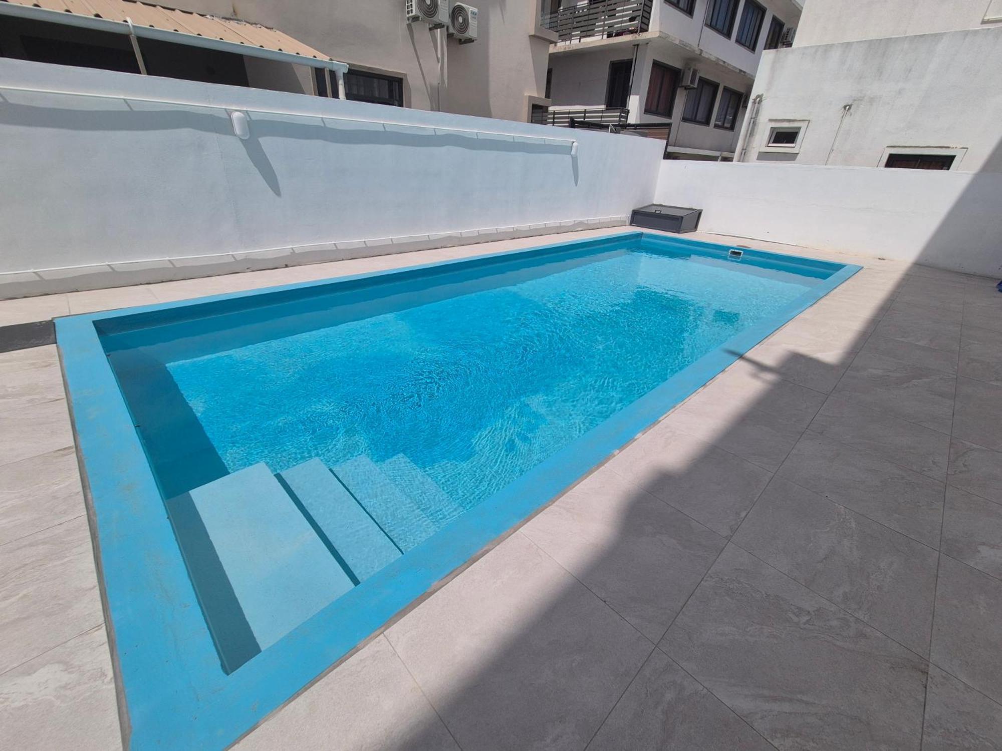 Apartment Skyview Apartment- Poolside Near The *